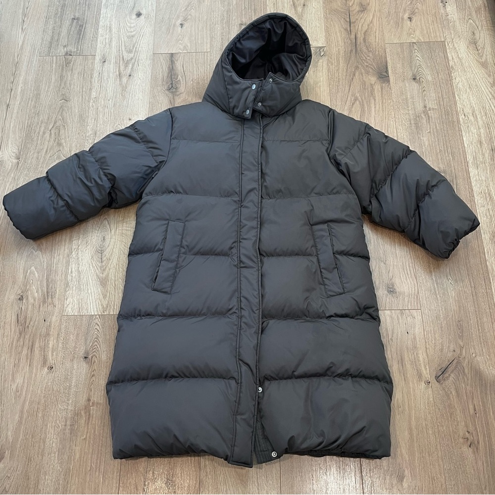 Old Navy Women's Grey Long Puffer Coat with Hood